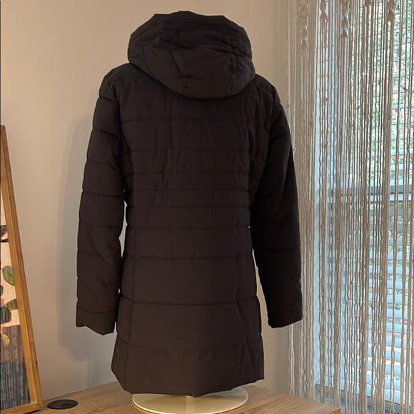 Swiss Tech Women's Black Quilted Jacket - Picture 3 of 8